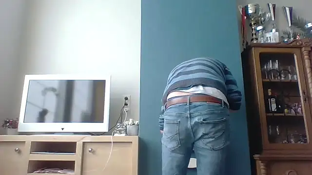 Snapshot of bertolini chatting on October 2, 1:29 pm bertolini online show from October 2, 1:29 pm