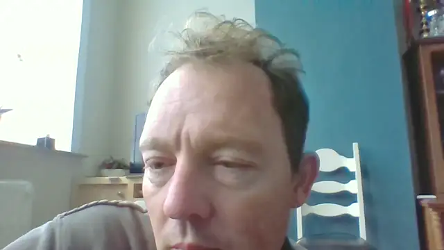 Snapshot of bertolini chatting on October 29, 7:54 am bertolini online show from October 29, 7:54 am