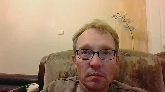 Snapshot of bertolini chatting on October 29, 8:10 pm bertolini online show from October 29, 8:10 pm