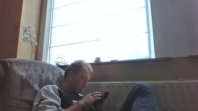 Snapshot of bertolini chatting on November 30, 1:59 pm bertolini online show from November 30, 1:59 pm