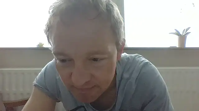 bertolini online show from March 25, 9:15 am