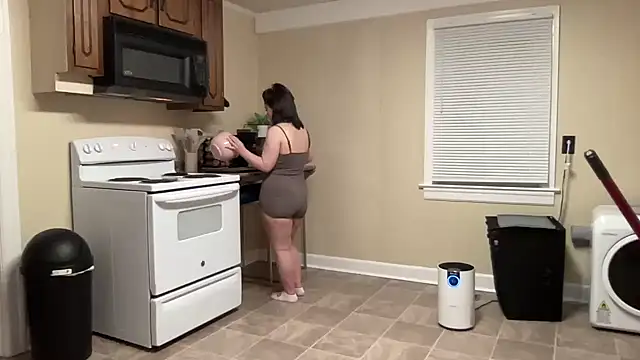 sexylilly69 online show from January 30, 5:30 am