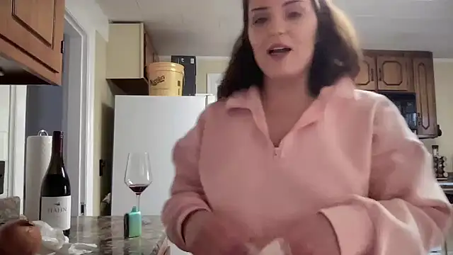 sexylilly69 online show from February 17, 10:25 pm