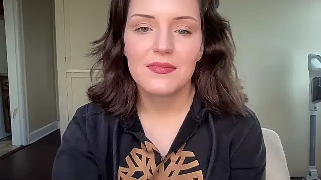 sexylilly69 online show from March 9, 7:48 pm