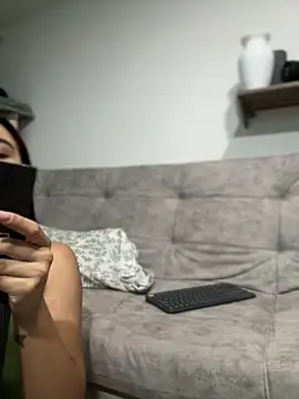 Zarah Blare online show from February 24, 1:13 am