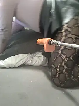 aprilexx online show from October 4, 12:36 pm