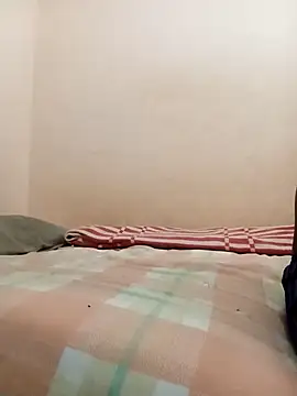 Snapshot of spopo619 chatting on February 15, 5:48 am spopo619 online show from February 15, 5:48 am