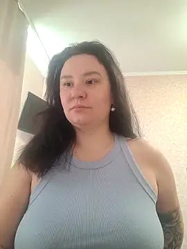 Snapshot of AlexaLexie chatting on October 29, 9:00 am AlexaLexie online show from October 29, 9:00 am