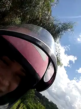 Irresistible24 online show from November 23, 4:51 pm