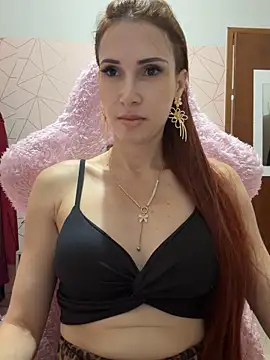 Irresistible24 online show from February 28, 7:15 pm