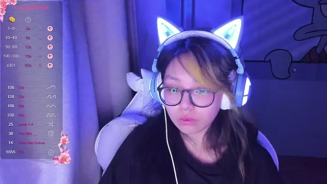 Snapshot of maydaykimmy chatting on February 16, 12:08 am maydaykimmy online show from February 16, 12:08 am