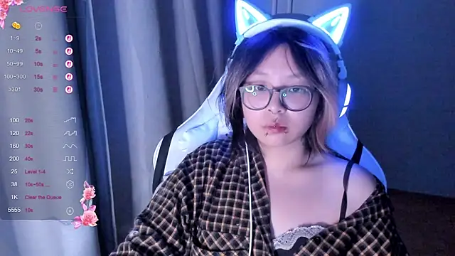 maydaykimmy online show from November 11, 12:54 am