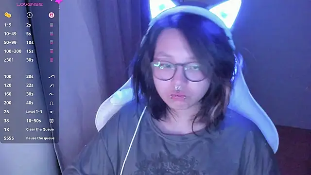 maydaykimmy online show from March 30, 8:54 pm