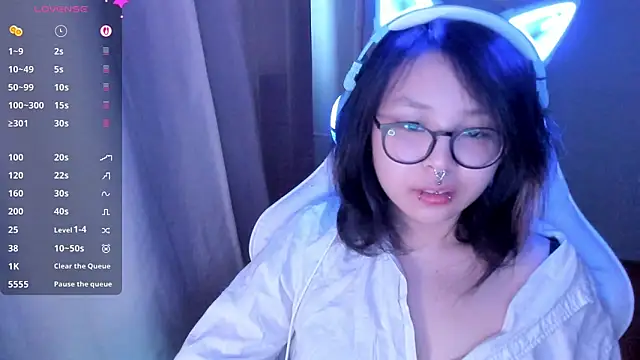 maydaykimmy online show from April 23, 2:46 am