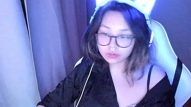 maydaykimmy online show from May 21, 8:38 pm
