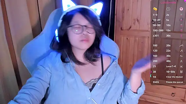 maydaykimmy online show from June 8, 9:59 pm