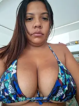 CanelitaPasion online show from February 4, 9:20 pm