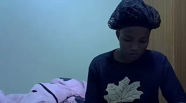 prettychoco1 online show from December 21, 5:40 pm