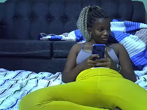 prettychoco1 online show from January 7, 6:56 pm