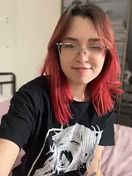 Snapshot of Evangeline_Lawrence_ chatting on February 17, 4:59 pm Evangeline Lawrence  online show from February 17, 4:59 pm