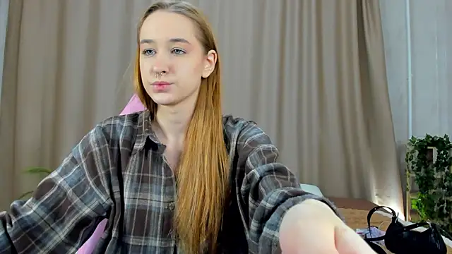 Sweett Monica online show from September 27, 12:04 am