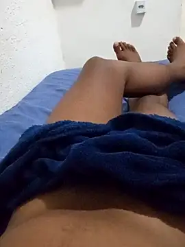 Snapshot of karolgree chatting on March 16, 2:43 am karolgree online show from March 16, 2:43 am