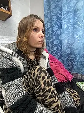 Anita-Smith online show from April 15, 7:15 am