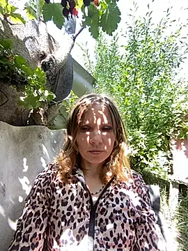Anita-Smith online show from July 16, 8:20 am