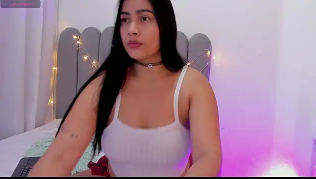 andrea osorio  online show from October 19, 12:39 pm