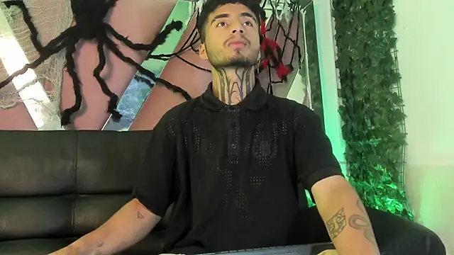 JuanCamiilo 66 online show from October 4, 3:37 am