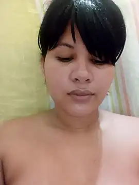 Snapshot of Yara0k chatting on December 20, 9:11 am Yara0k online show from December 20, 9:11 am