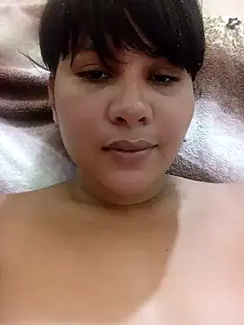 Snapshot of Yara0k chatting on January 24, 1:25 pm Yara0k online show from January 24, 1:25 pm