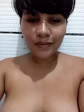 Snapshot of Yara0k chatting on February 5, 8:14 pm Yara0k online show from February 5, 8:14 pm