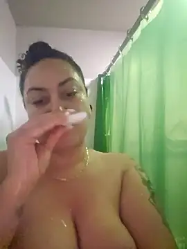 honeeyyy pot online show from December 18, 7:58 am