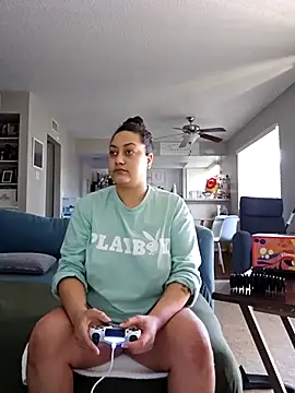 honeeyyy pot online show from December 30, 7:11 pm