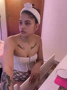 ShawtySlammed online show from April 17, 8:01 pm