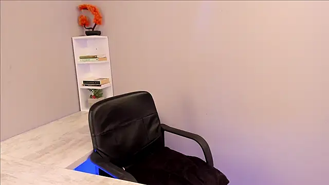 bulma bambina  online show from November 16, 12:16 am