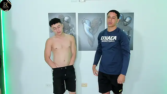 Crazy nigth01 online show from December 13, 7:10 pm