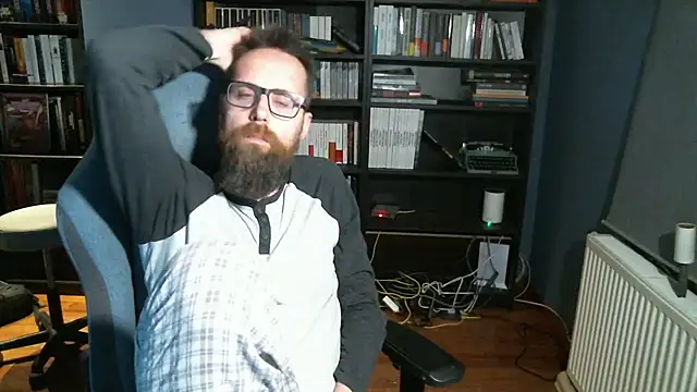 Snapshot of MeSteff chatting on February 23, 8:55 pm MeSteff online show from February 23, 8:55 pm