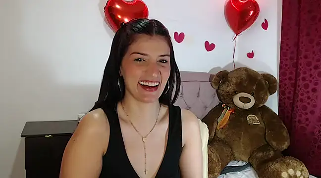 Snapshot of ZajiraShane chatting on February 5, 9:46 am ZajiraShane online show from February 5, 9:46 am