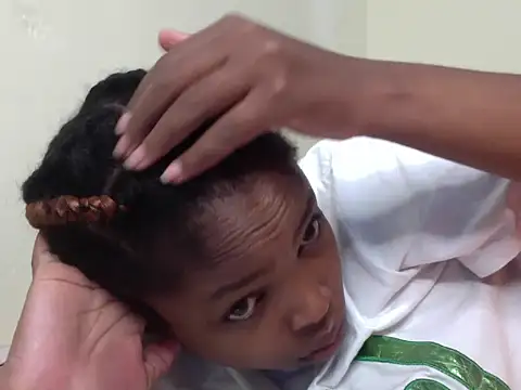 queen-sasha online show from October 6, 7:06 am