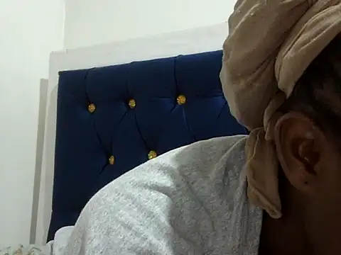 Seeexxxy-bree online show from March 18, 7:33 am