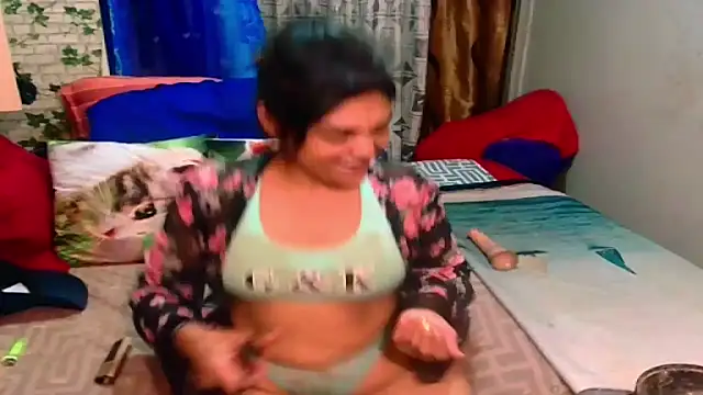 Snapshot of Indian_Blaze00 chatting on March 6, 12:00 am Indian Blaze00 online show from March 6, 12:00 am