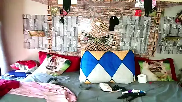 Indian Blaze00 online show from November 10, 9:19 am