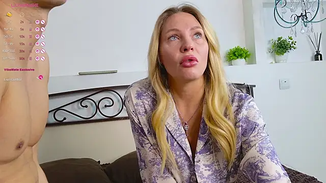 Hotel  California online show from February 8, 6:28 am