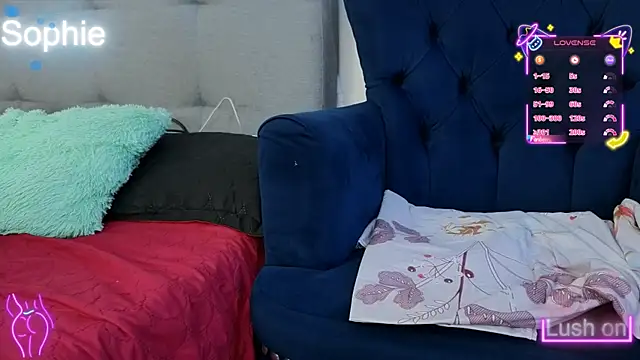 Sophiehuntress online show from September 30, 2:00 pm