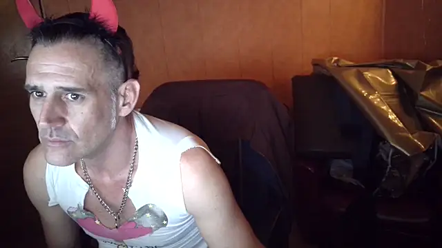 Lia Y PatrickX online show from November 16, 1:06 pm