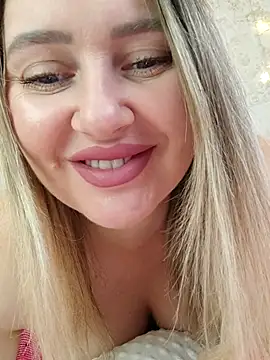 LadyLolyPop  online show from September 17, 4:03 am