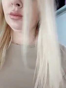 LadyLolyPop  online show from March 15, 3:45 am