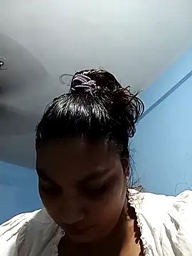 Snapshot of HottyOlly chatting on October 3, 11:40 am HottyOlly online show from October 3, 11:40 am